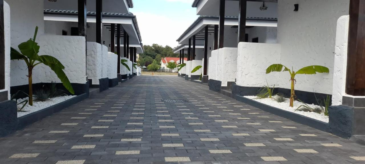 Bungalow Terra Kordu ไบเลเฟลิกซ์ ภายนอก รูปภาพ